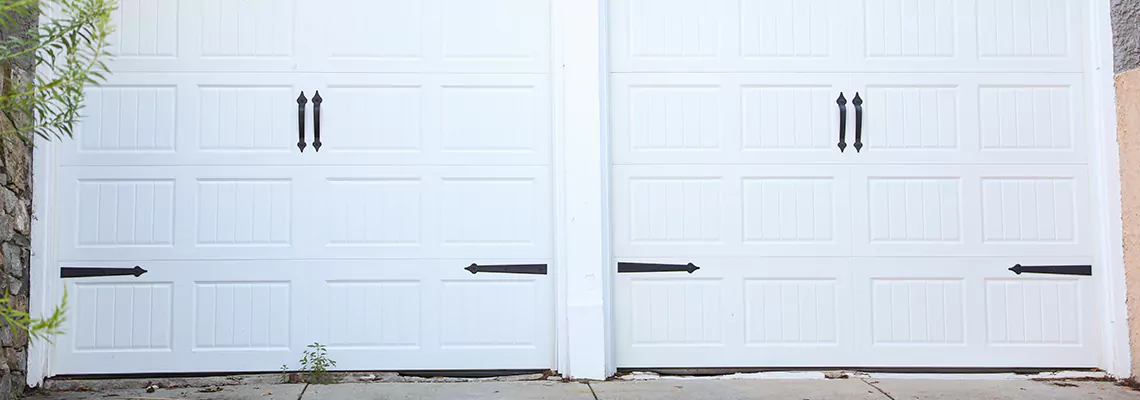 Professional Hardware Repair for First United Garage Doors Cable in Midland, ON