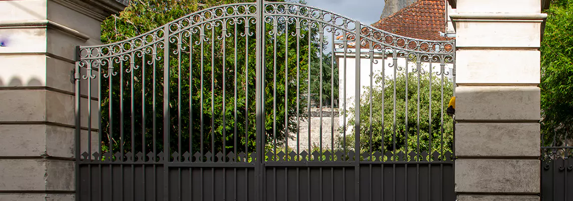 Wooden Swing Gate Repair in Midland, ON
